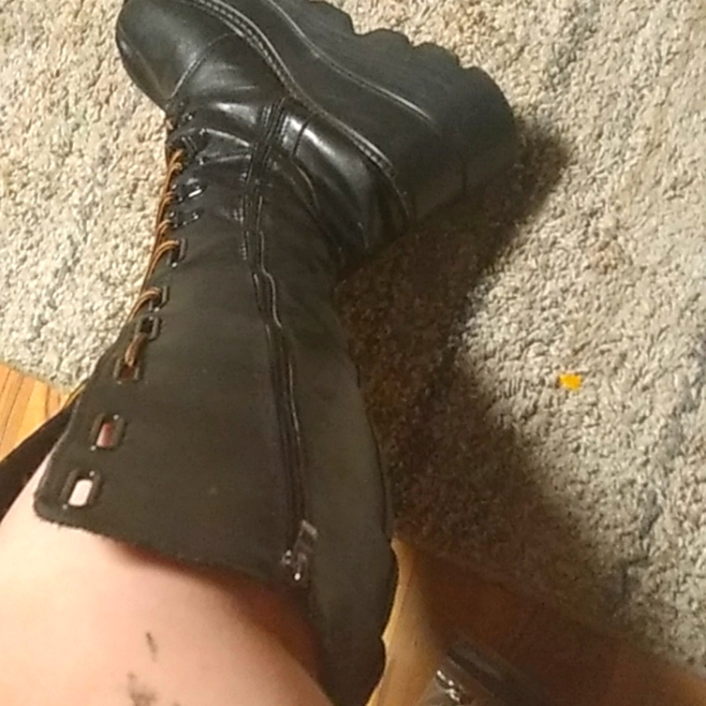 Black demonia boots